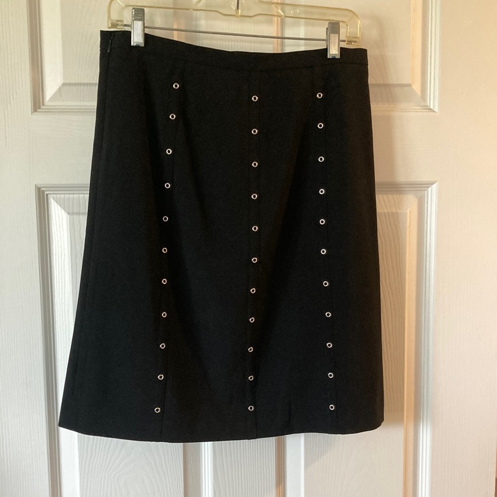 Bcbg maxazria black skirt with grommet details